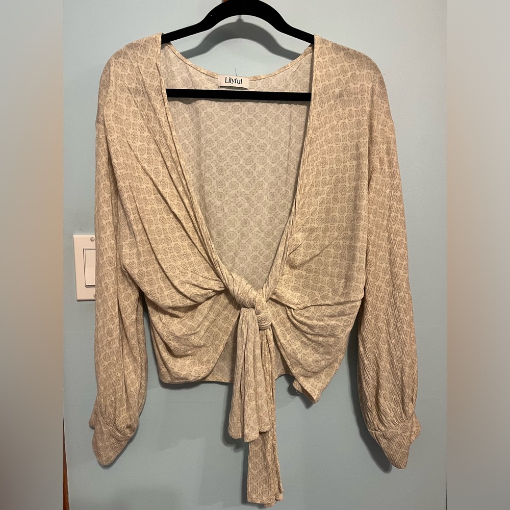 Lilyful Tie Top (S/M)